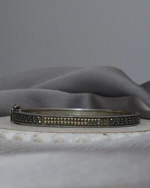 Vintage Judith Jack Sterling Silver Marcasite Bangle Bracelet 23.1G / 7in N1474